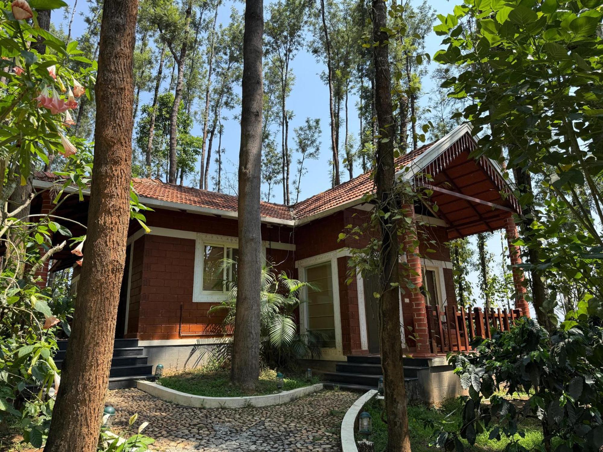 Coffee Grove Resort Chikmagalūr Exterior foto